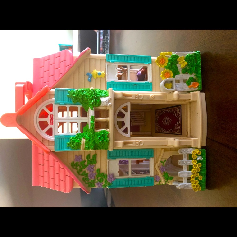 Fisher-price vintage portable doll house